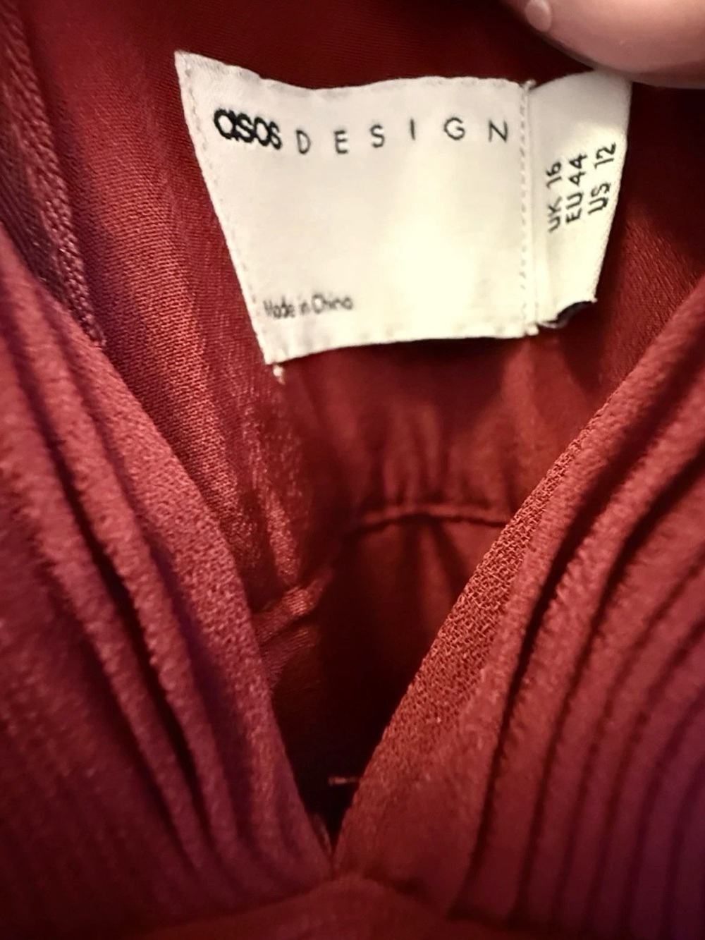 ASOS DESIGN Burgundy Pleated Maxi Dress Bridesmaid Wedding Guest Formal Size 12 - Picture 9 of 15